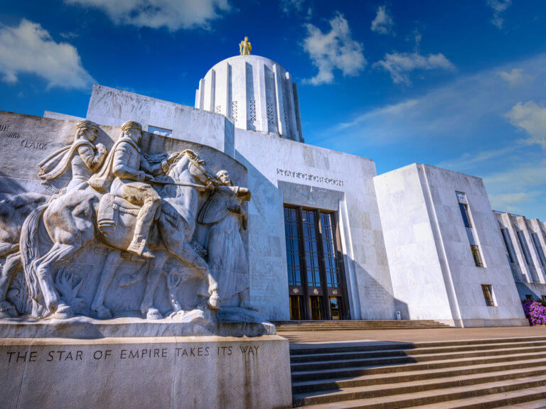 Entrance of Captiol in Salem, Oregon