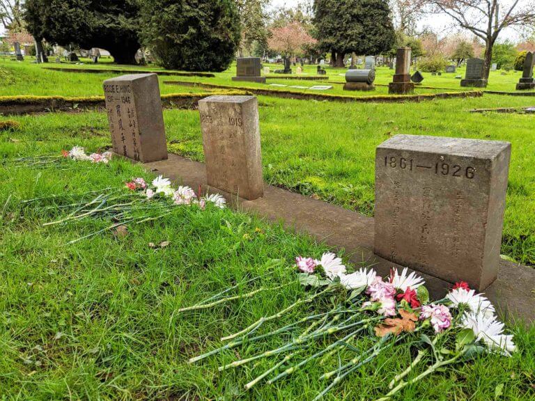 Chinese grave markers