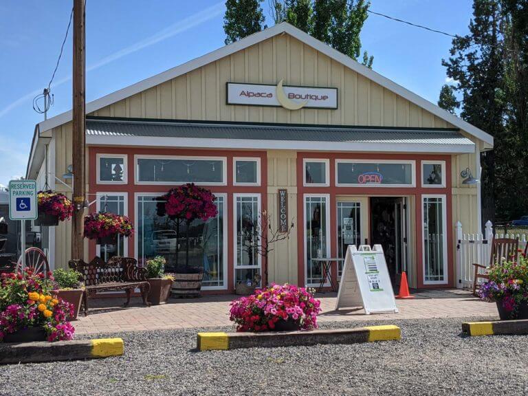 Store at Crescent Moon Alpaca Ranch