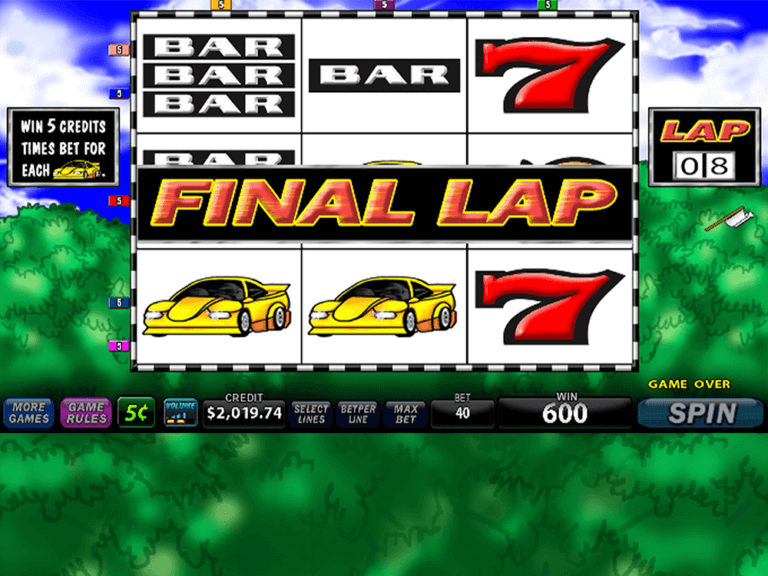 Super 8 Race game image 2