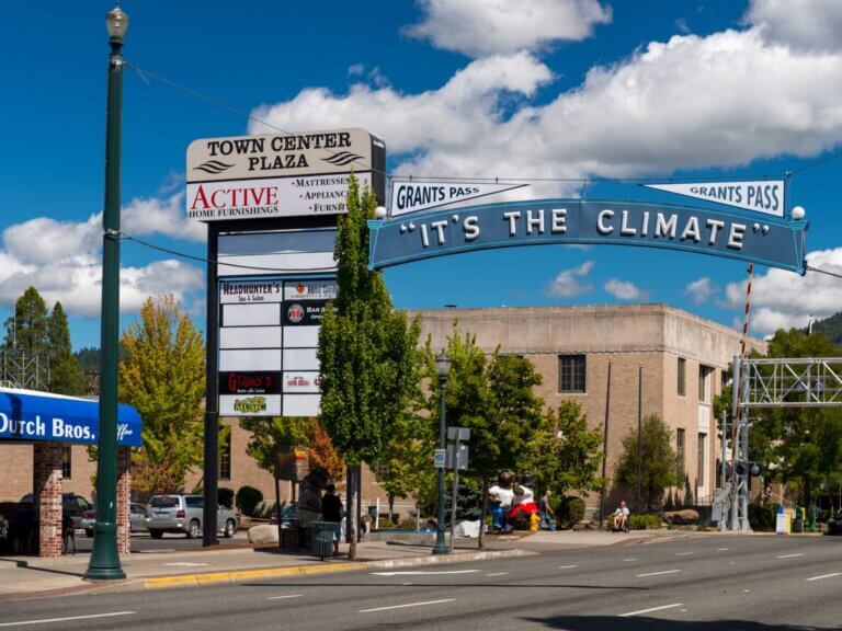 A commercial corner in downtown Grants Pass, Oregon