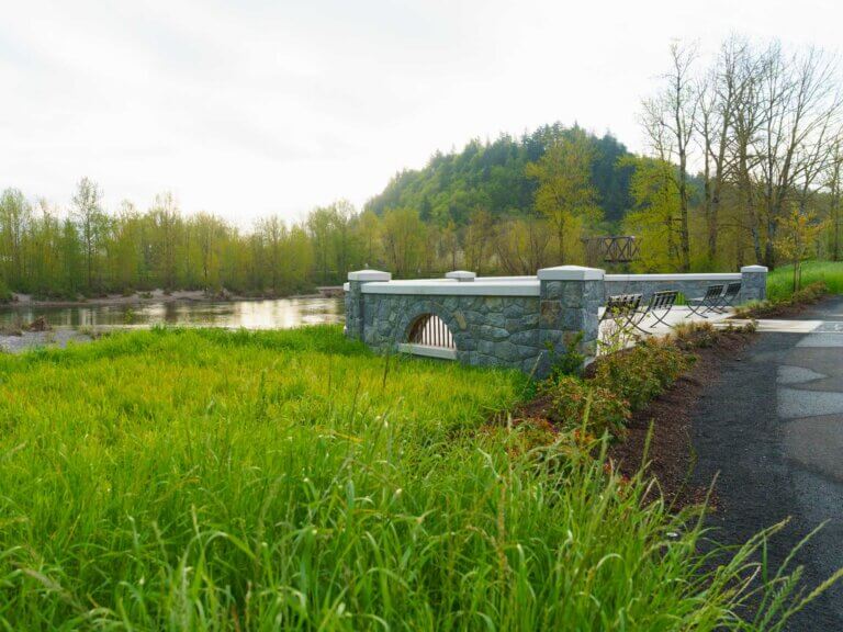 Sharon Nesbit Heritage Park river viewpoint